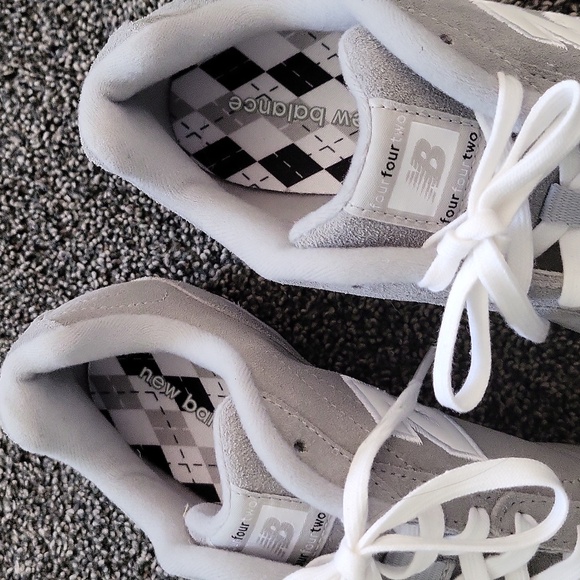 Brand NEW New Balance 442 Gray Sneakers Size 7 Never Worn Sneakers/Tennis Shoes - Picture 2 of 12